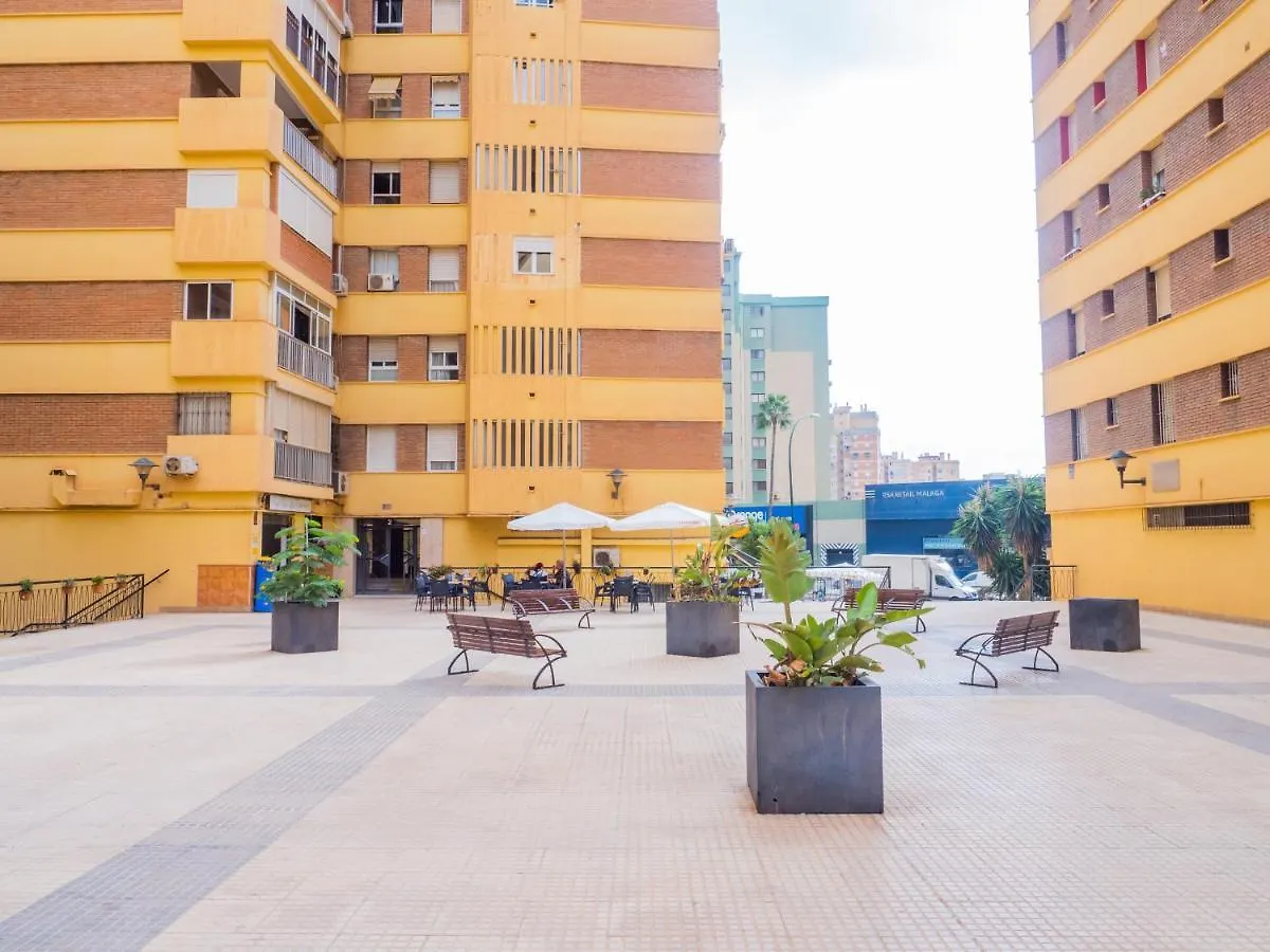 Cubo'S Urban Studio Turisbelen Málaga 0*,  Spagna