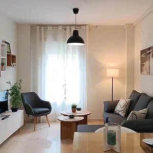 https://sherryflat-aina-parking.hotelsincadiz.net